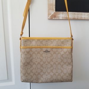 Beautiful Coach File Bag